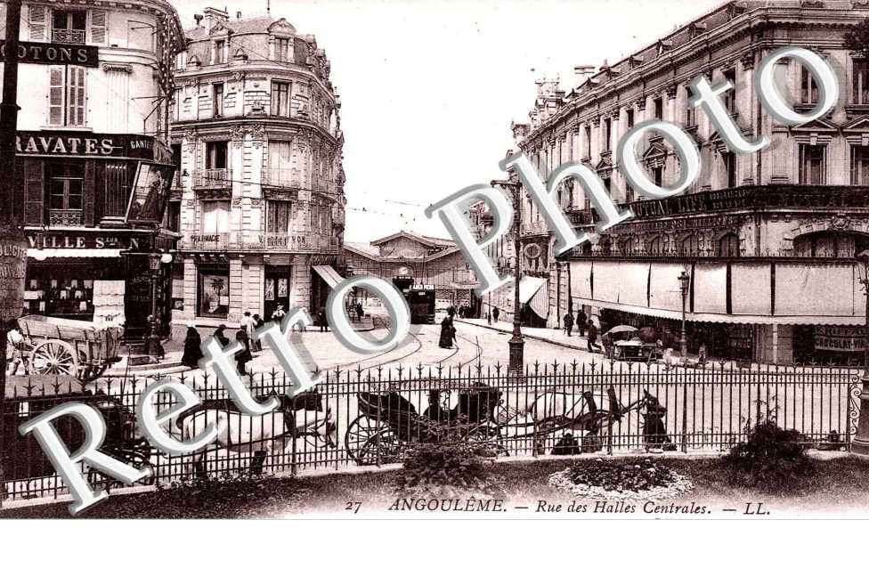 Rue des Halles Centrales