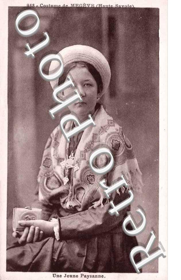 Costumes - jeune paysanne