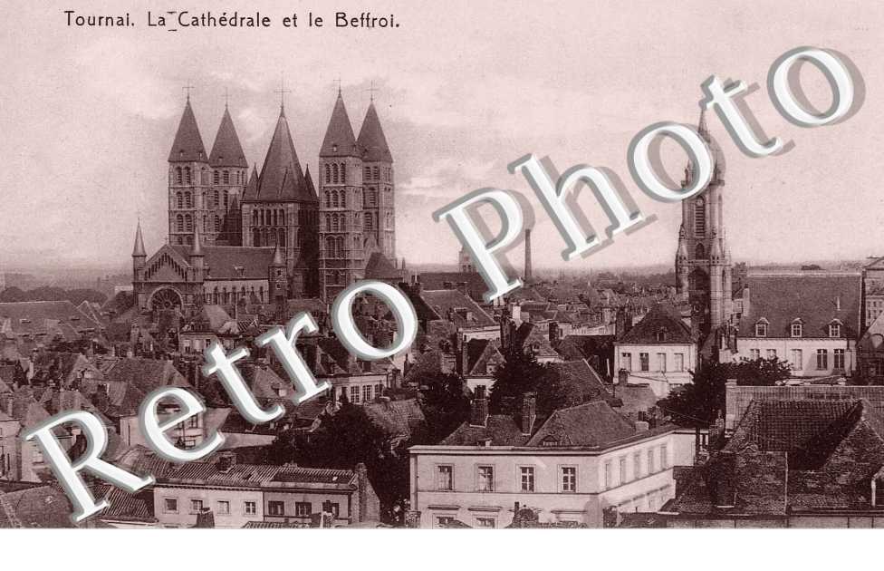 la cathedrale et le beffroi