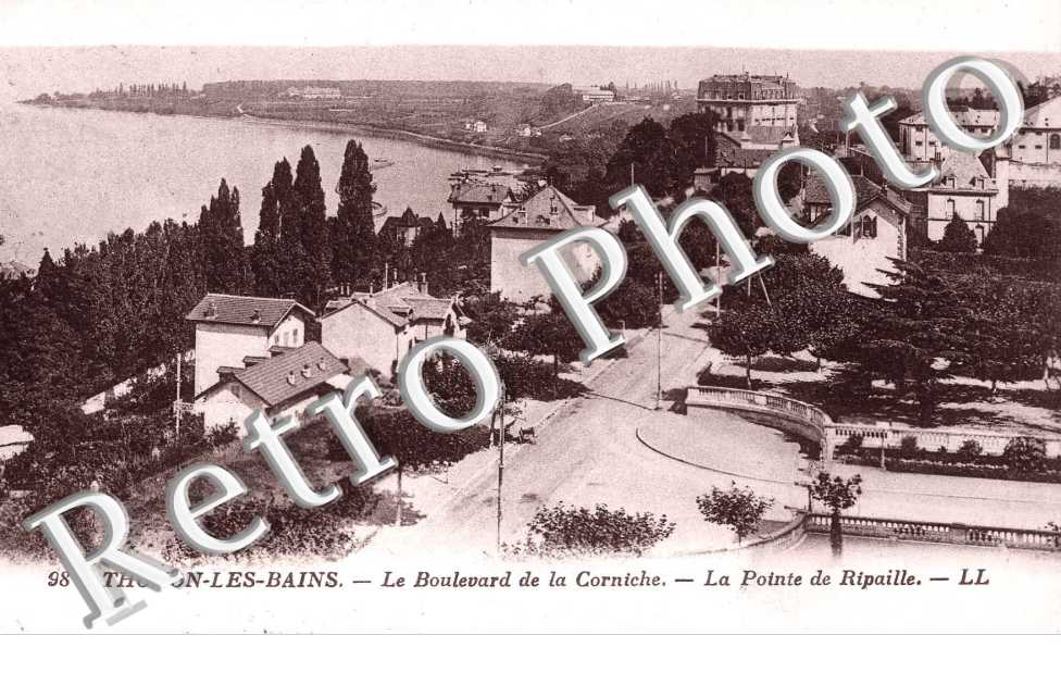 le boulebard de la corniche La Pointe de Ripaille