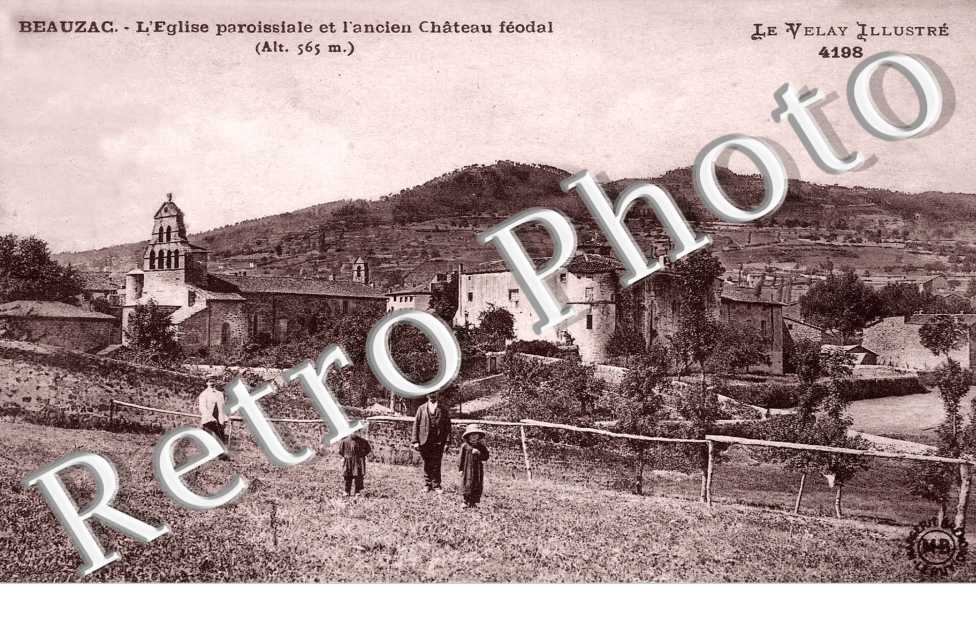 l&#039;eglise paroissiale et l&#039;ancien chateau feodal