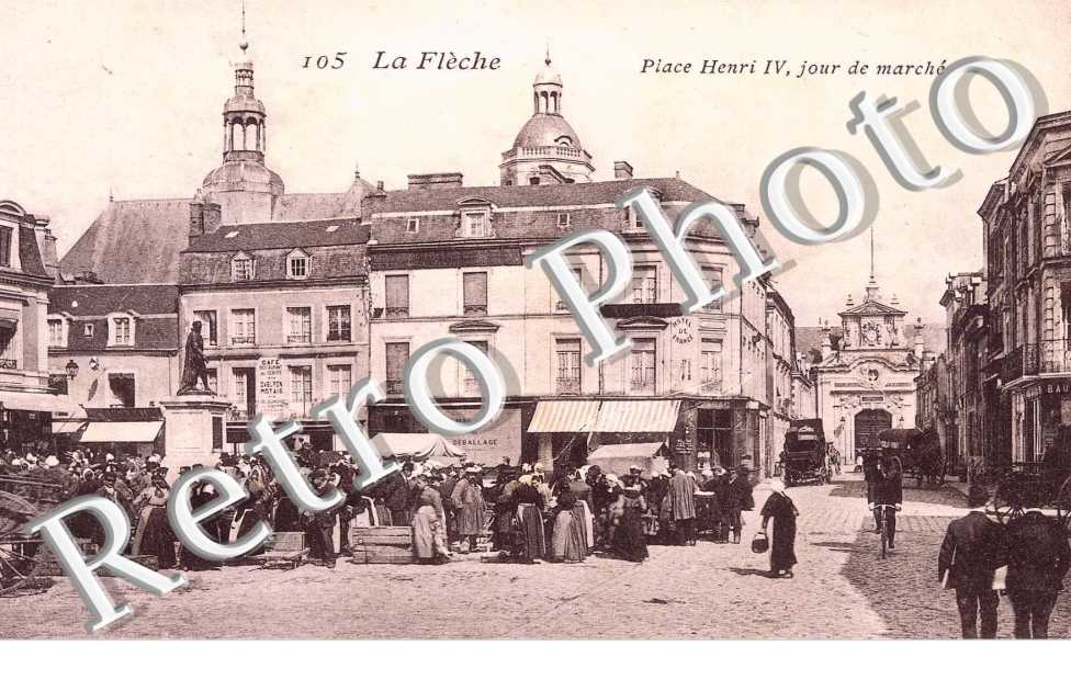Place Henri IV jour de marche