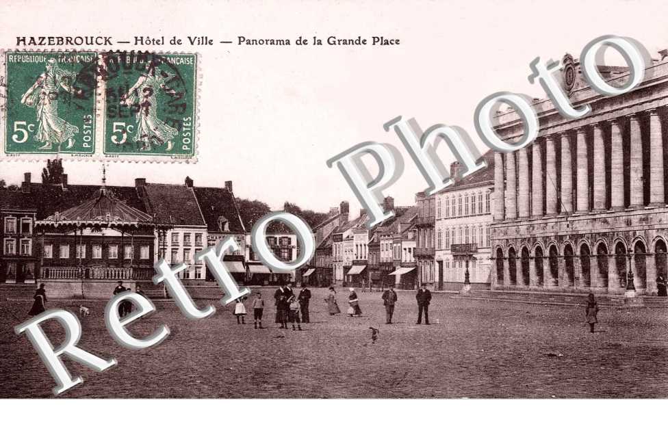 Hotel de ville - panorama de la grande place