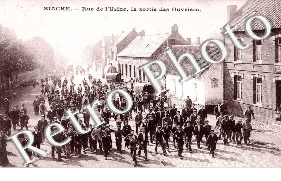 rue de l&#039; Usine, la sortie des ouvriers