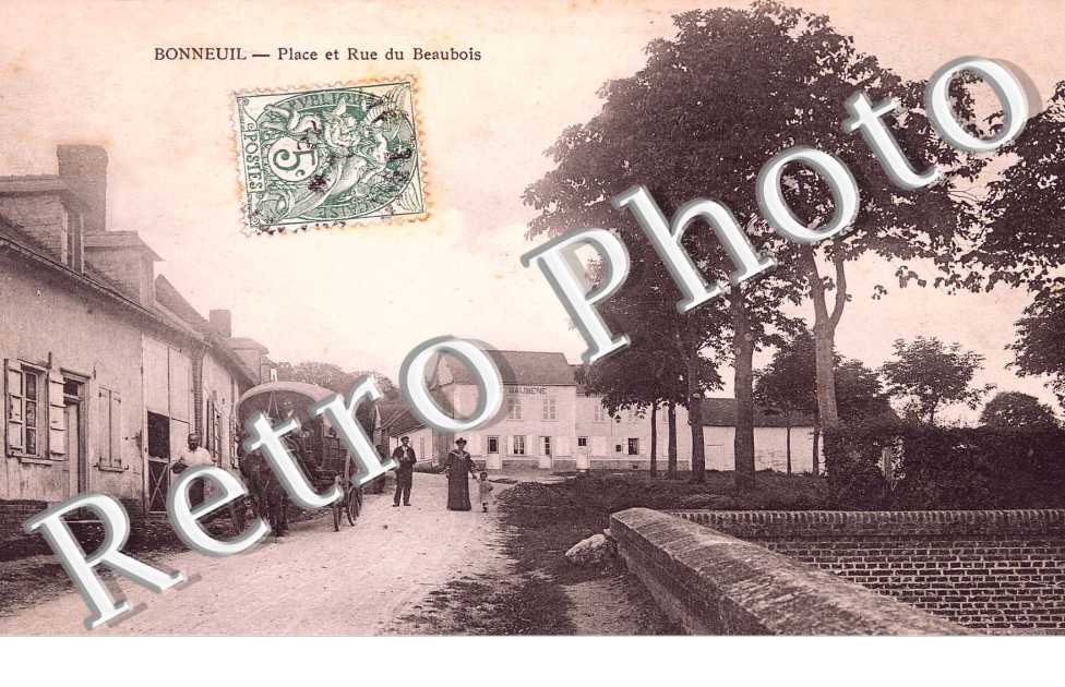 Place et rue du Beaubois