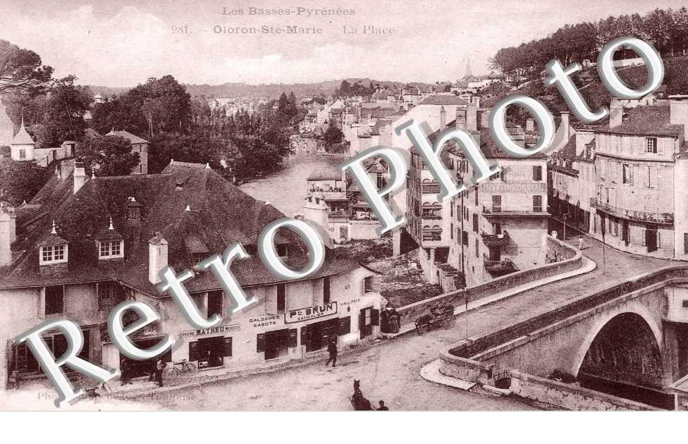  LA PLACE
