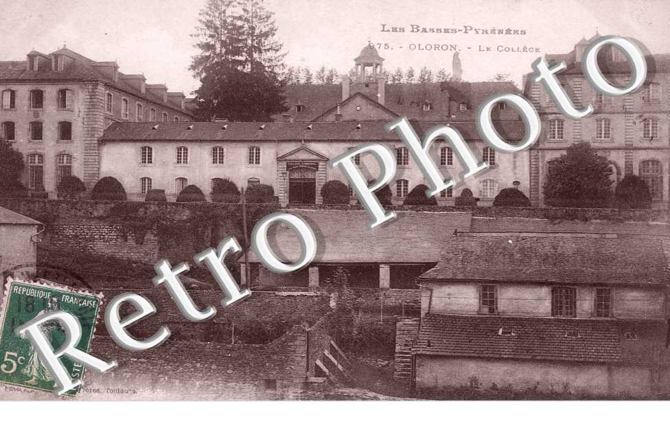 Le College