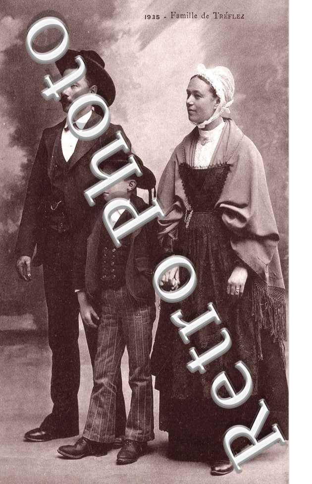 FAMILLE DE TREFLEZ