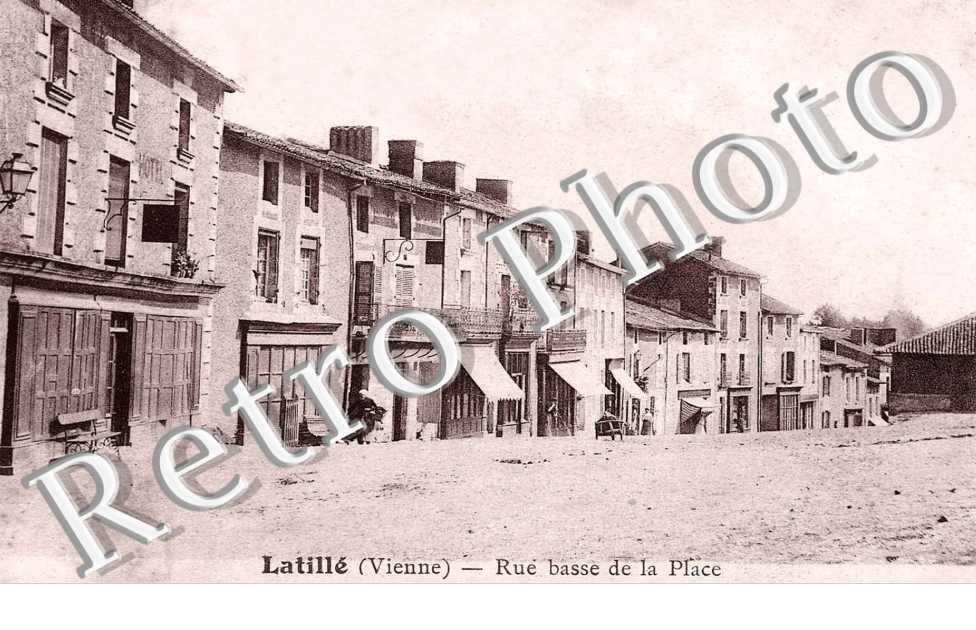 Rue basse de la place