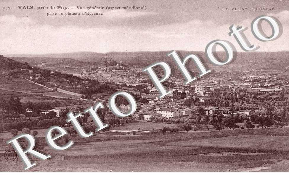 vue générale prise du Plateau d&#039;Eycenac