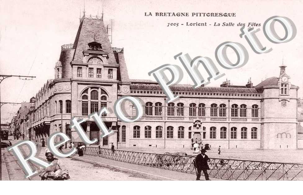 LA SALLE DES FETES