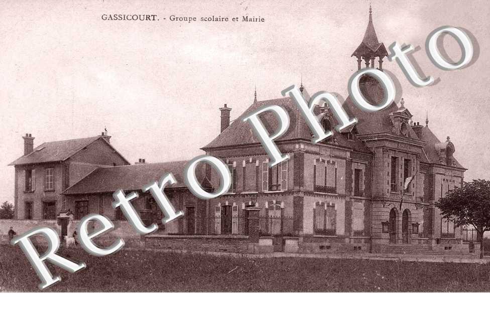 GROUPE SCOLAIRE ET MAIRIE