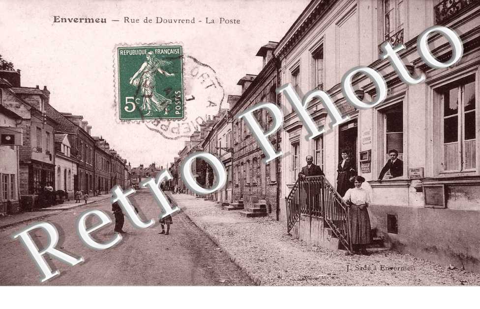 Rue de Douvrend - La Poste
