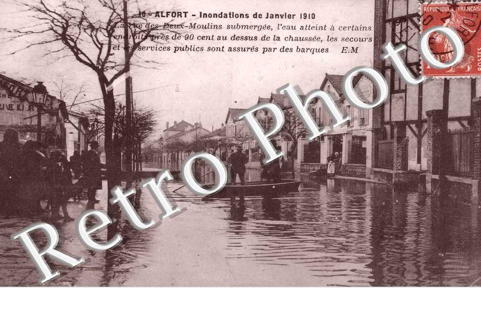 Rue des Deux Moulins lors des inondations de 1910