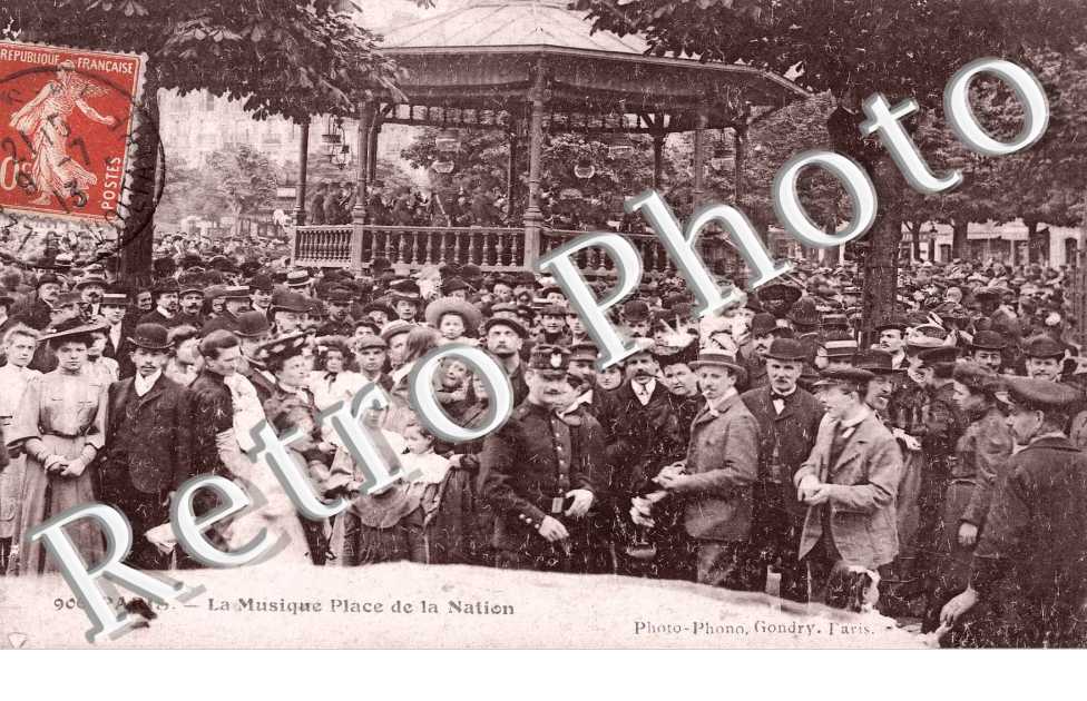 La Musique Place de la Nation
