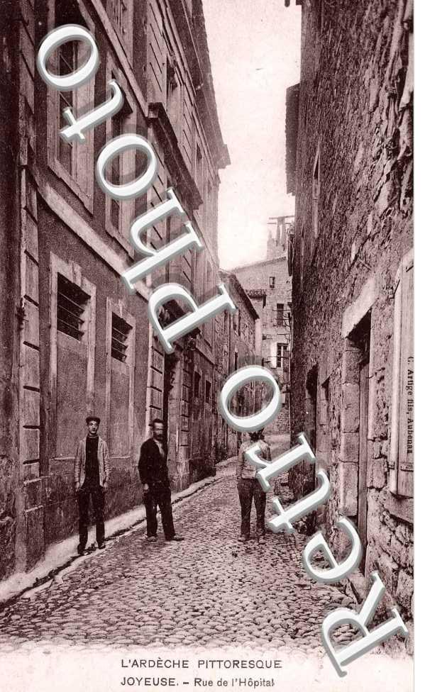 Rue de l'Hopital