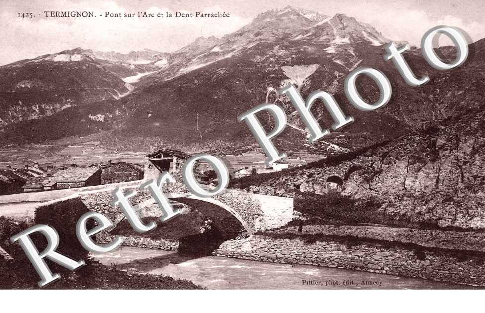 pont sur l&#039;Arc et la dent Parrachee