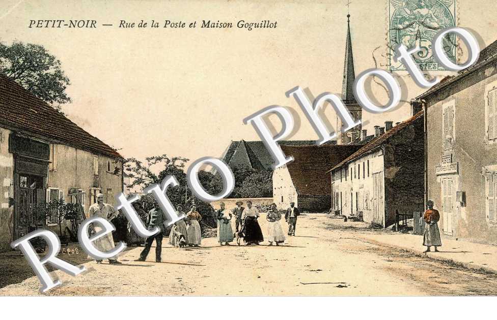 Rue de la poste et maison Goguillot