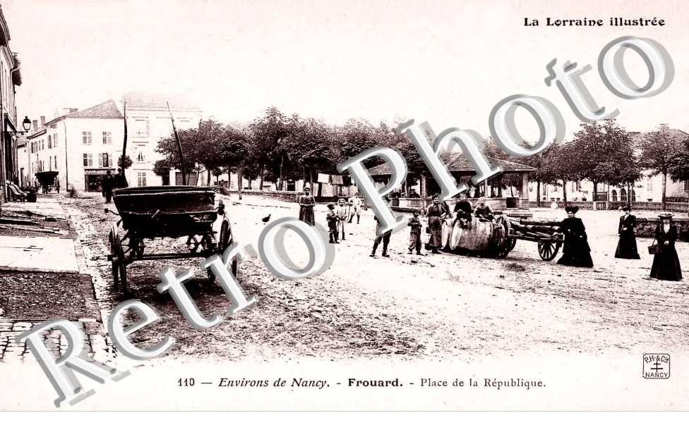PLACE DE LA REPUBLIQUE