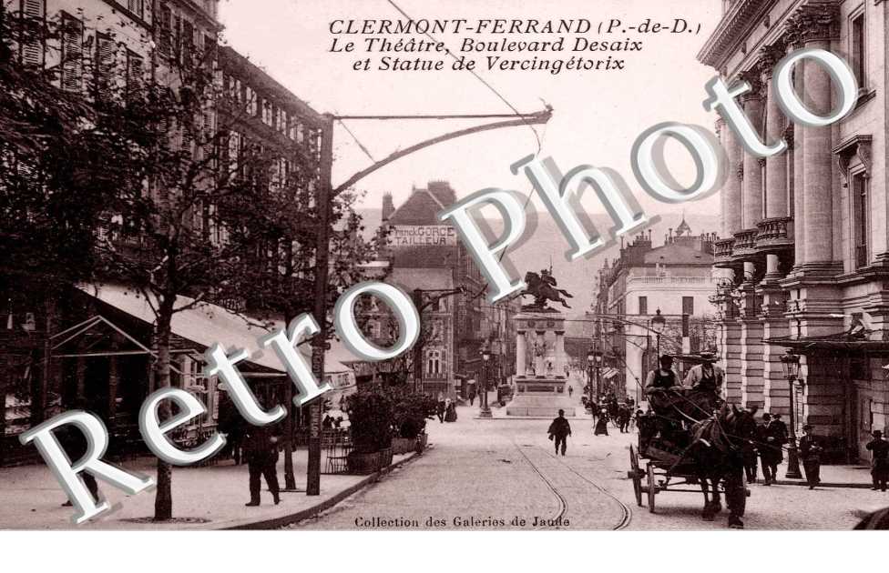 le theatre, Boulevard Desaix et Statue de Vercingétorix