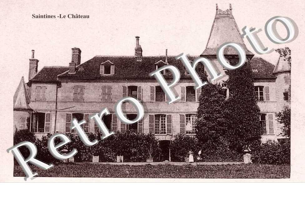 le chateau, vue sur la pelouse