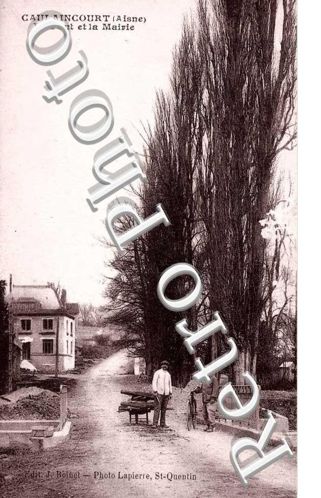 Le pont et la mairie