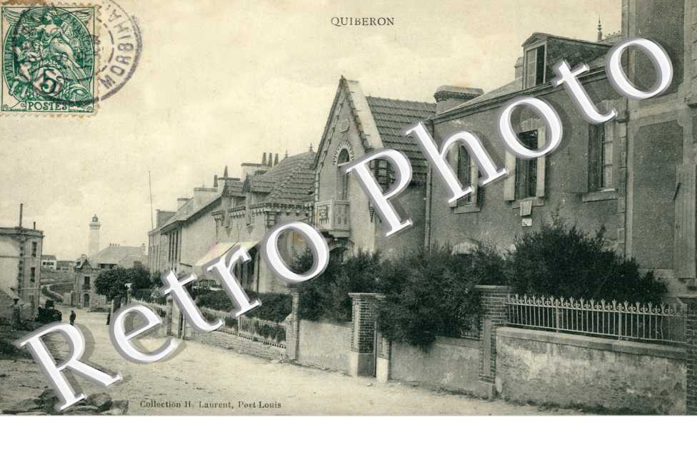 Une rue vers le phare