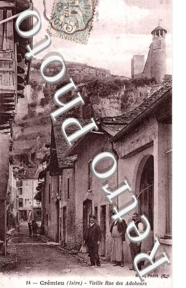 vieille rue des Adobeurs