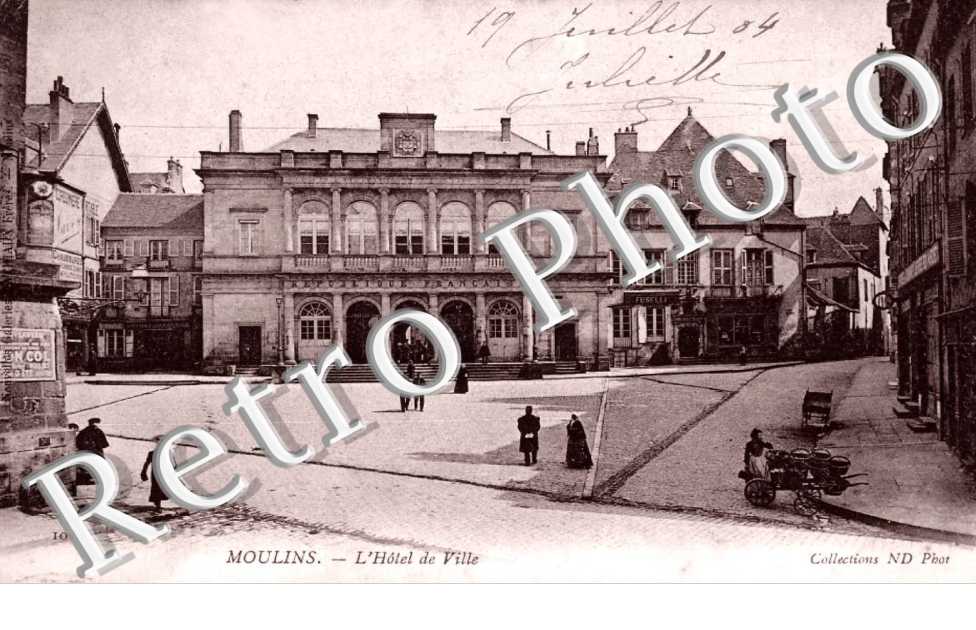 L&#039;HOTEL DE VILLE