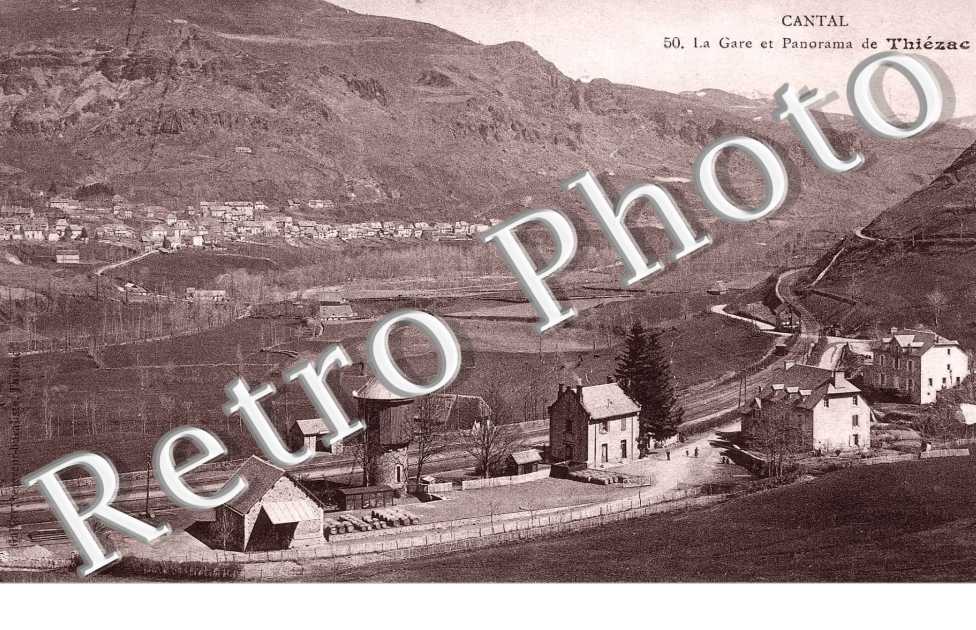 la gare et panorama de Thiezac