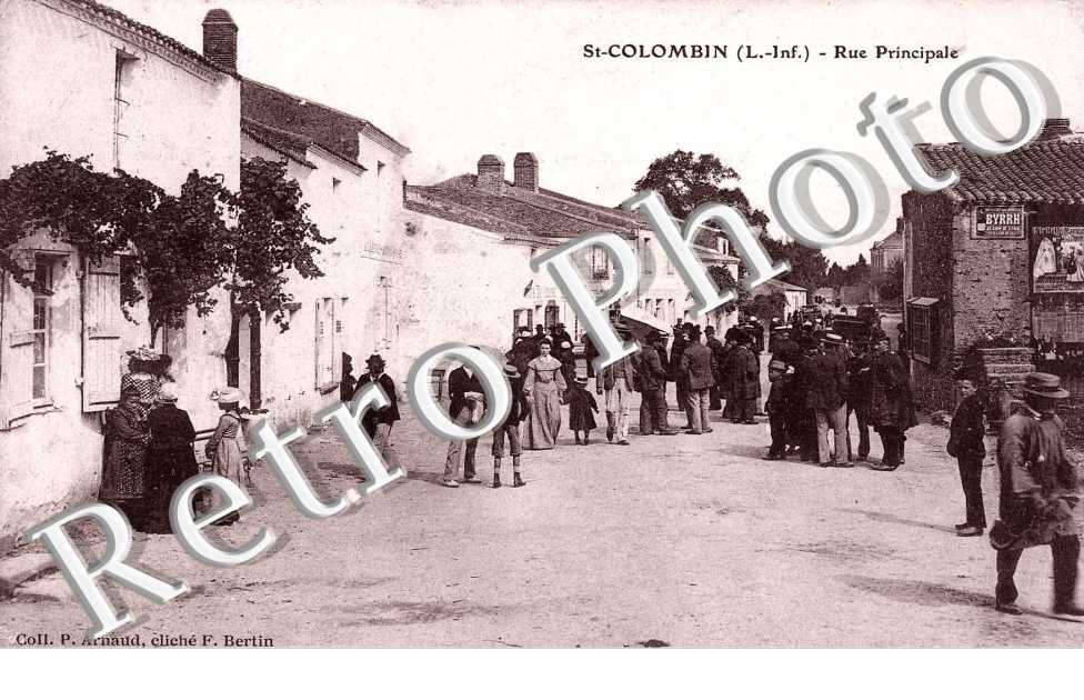 SAINT-COLOMBIN - RUE PRINCIPALE