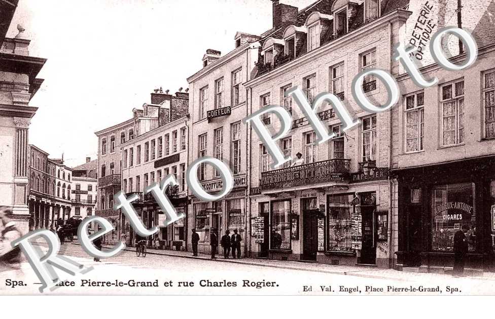 Place Pierre-le-Grand et Rue Charles Rogier