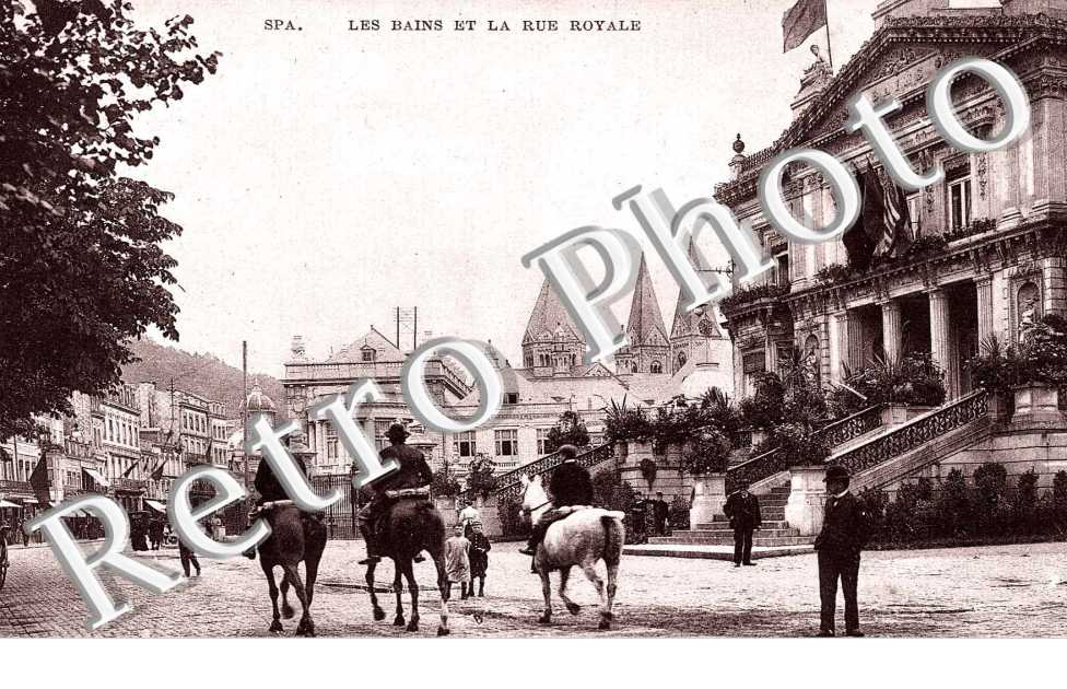 Les Bains et la Rue Royale