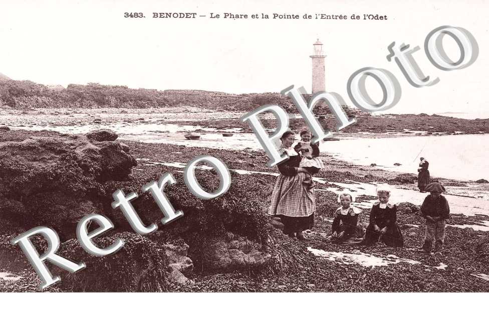 le phare et la pointe de l'entree de l'Odet