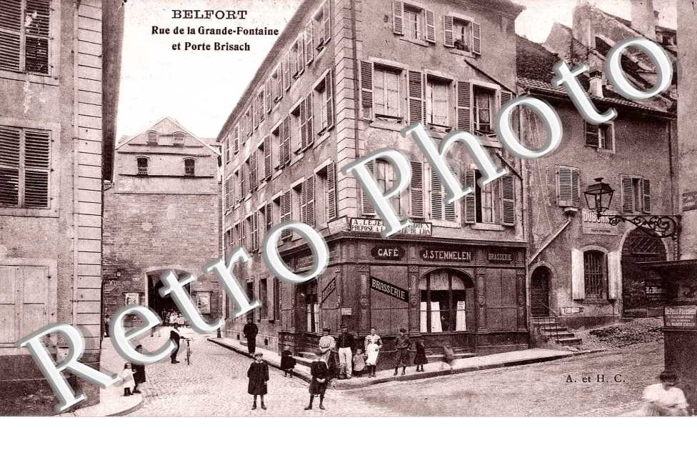 RUE DE LA GRANDE FONTAINE ET PORTE BRISACH