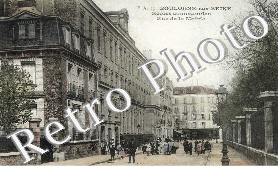 ECOLES COMMUNALES - RUE DE LA MAIRIE