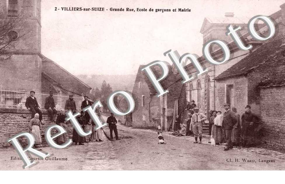 Grande Rue, ecole des garcons et mairie