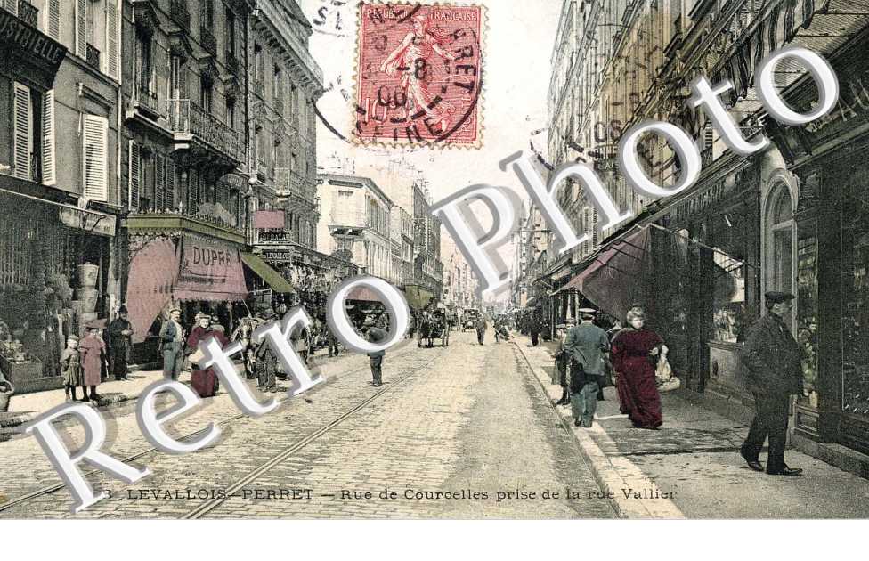 Rue de courcelles depuis la rue Vallier