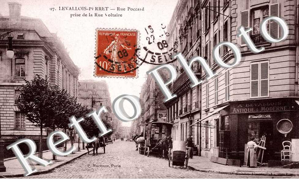 RUE POCCARD PRISE DE LA RUE VOLTAIRE