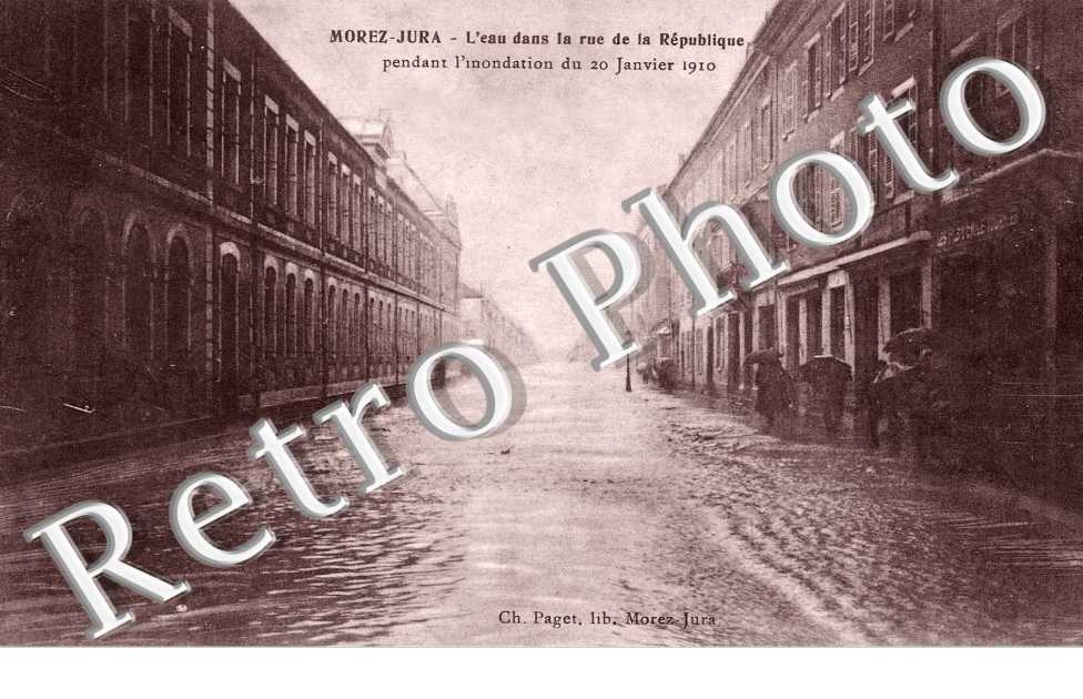 l&#039;eau dans la rue de la republique, pendant l&#039;inondation du 20 janvier 1910