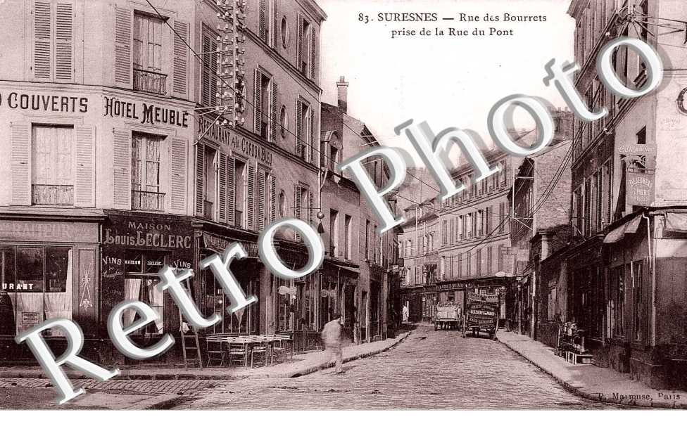 Rue des Bourrets prise de la rue du pont