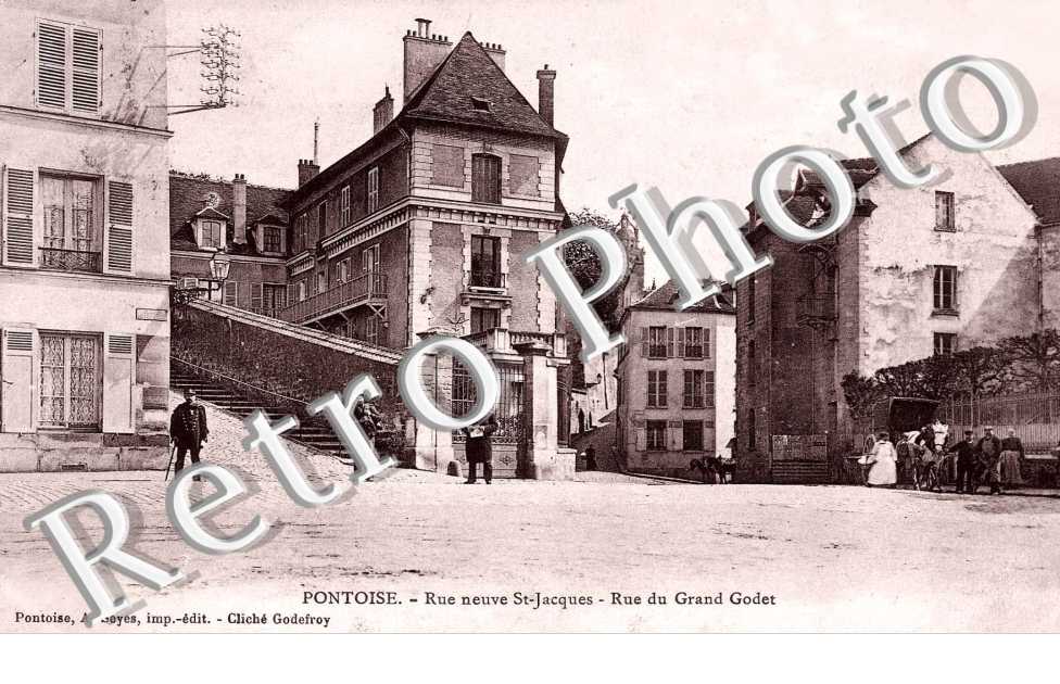 Rue Neuve Saint Jacques et Rue du Grand Godet
