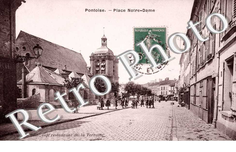 Place Notre Dame