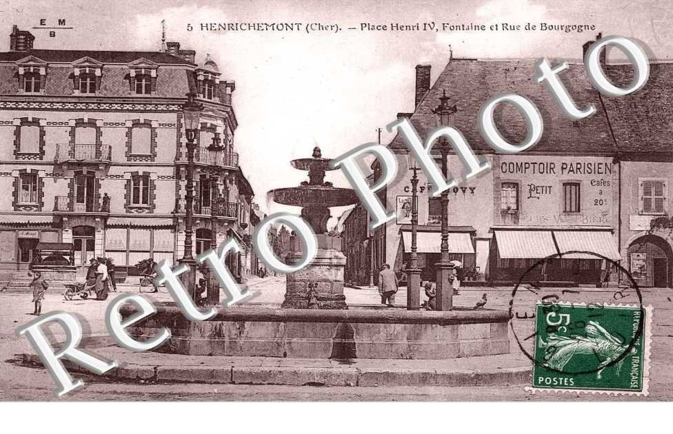 place henri 4 et rue de bourgogne