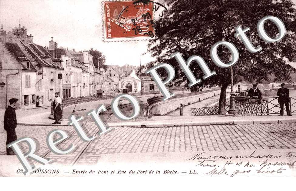 ENTREE DU PONT ET RUE DU PORT DE LA BUCHE