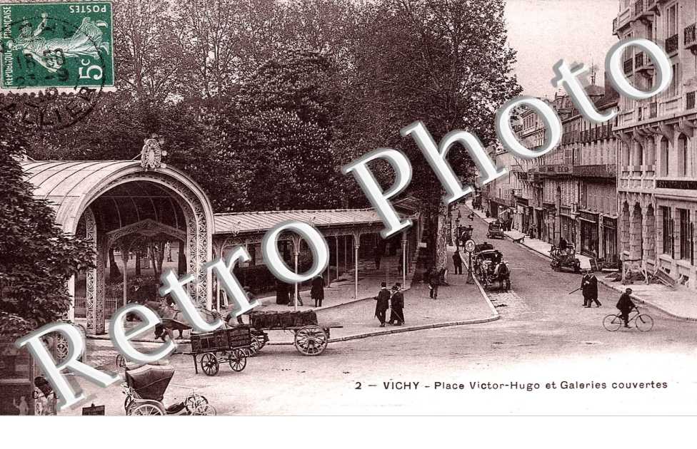 PLACE VICTOR HUGO ET GALERIES COUVERTES