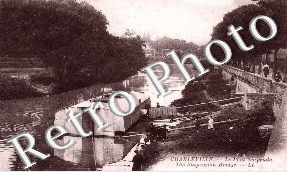 LE PONT SUSPENDU