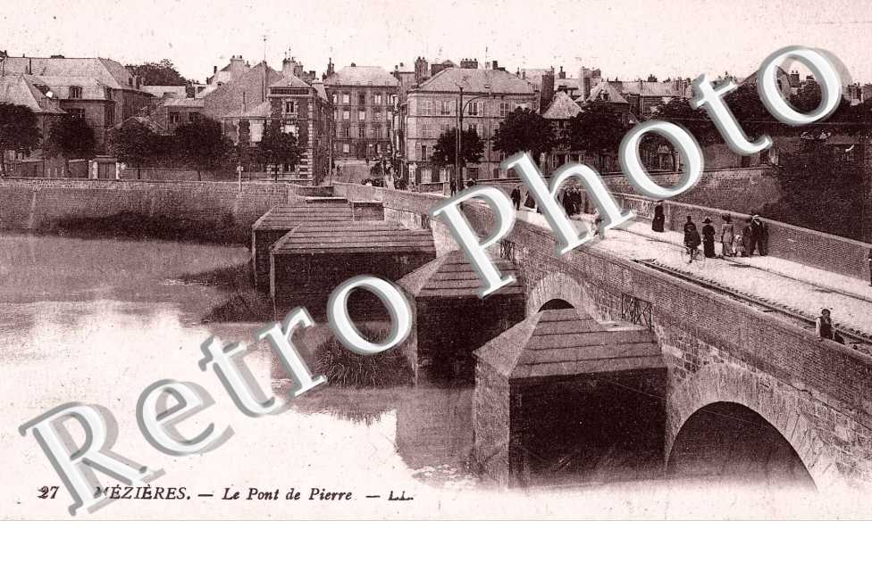 LE PONT DE PIERRE