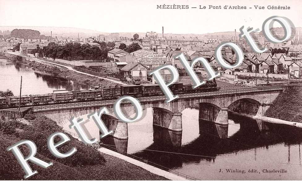 LE PONT D'ARCHES - VUE GENERALE