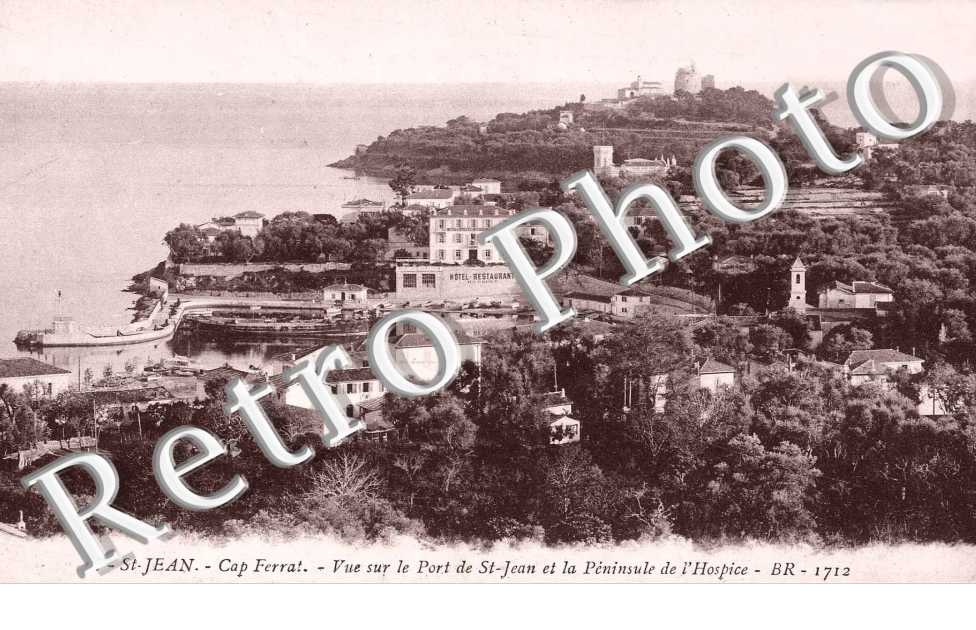 VUE SUR LE PORT DE SAINT JEAN